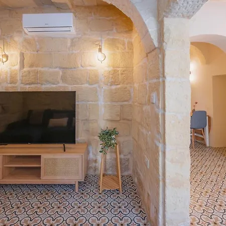 Boutique House - Private Terrace Near Dome