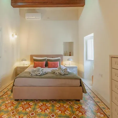 Дом отдыха Boutique House - Private Terrace Near Dome *