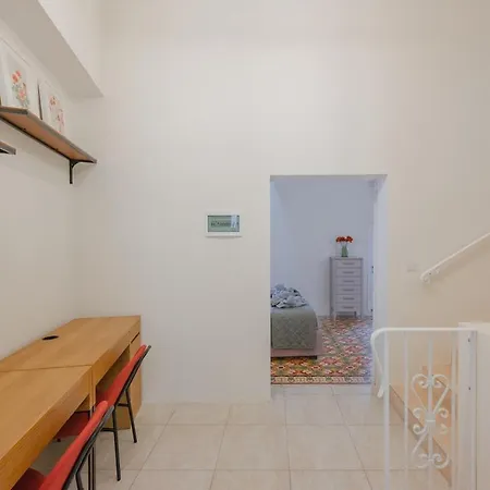 Дом отдыха Boutique House - Private Terrace Near Dome Моста