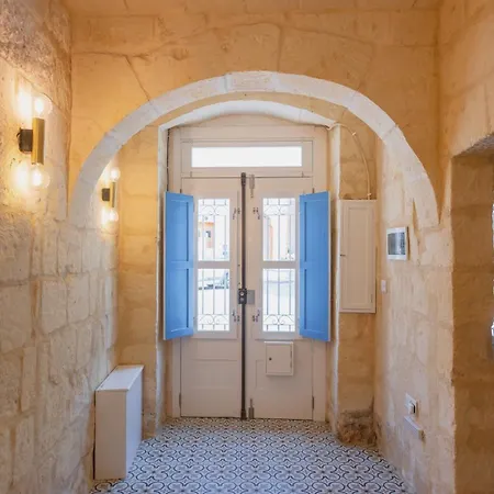 Boutique House - Private Terrace Near Dome Дом отдыха