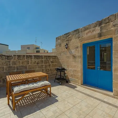 Boutique House - Private Terrace Near Dome Моста