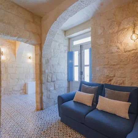 Boutique House - Private Terrace Near Dome *